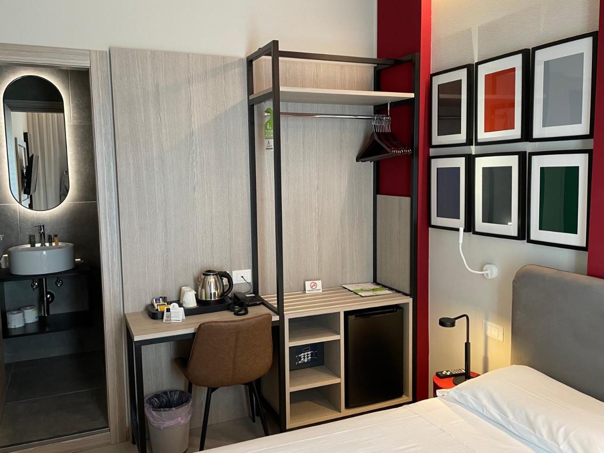 Hotel Iris Jesolo Buitenkant foto