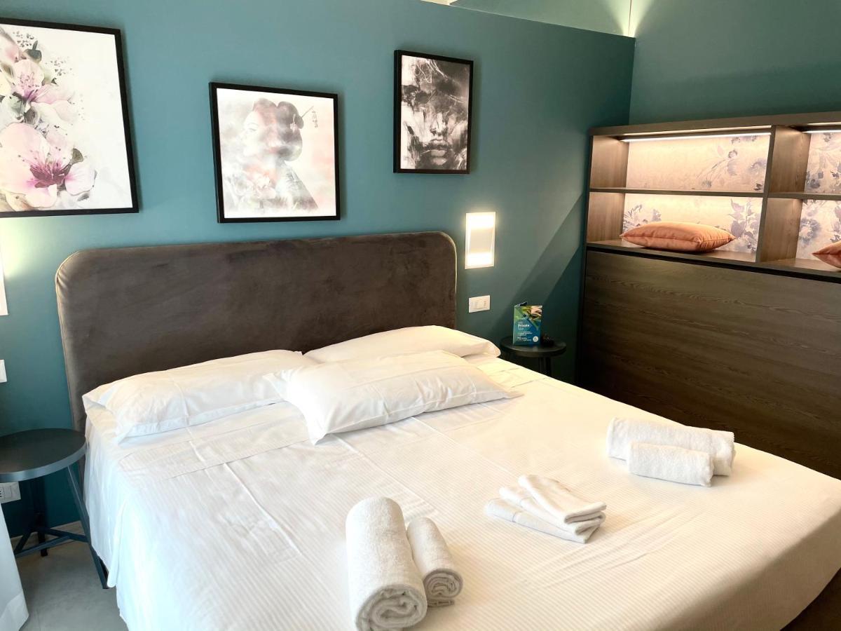 Hotel Iris Jesolo Buitenkant foto