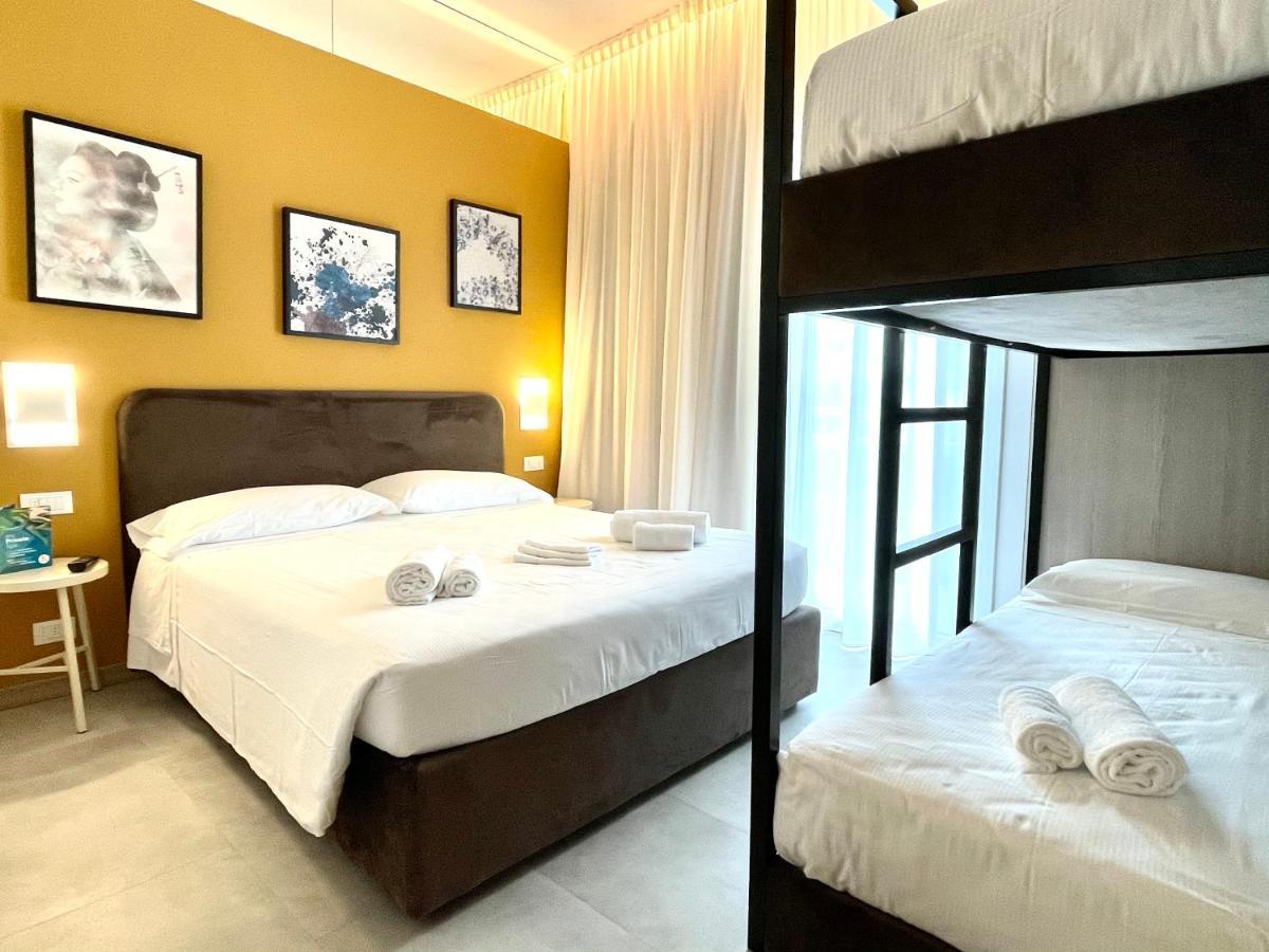 Hotel Iris Jesolo Buitenkant foto